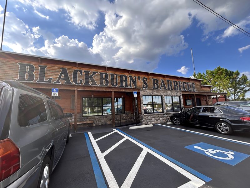 Blackburn's BBQ exterior